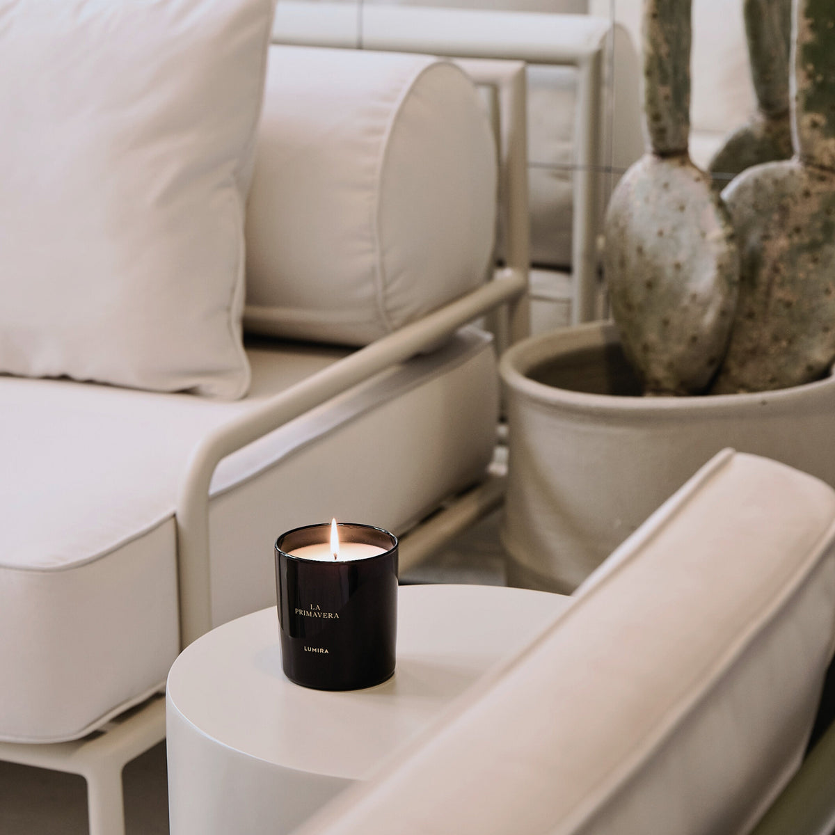 La Primavera Candle by Lumira, packaging