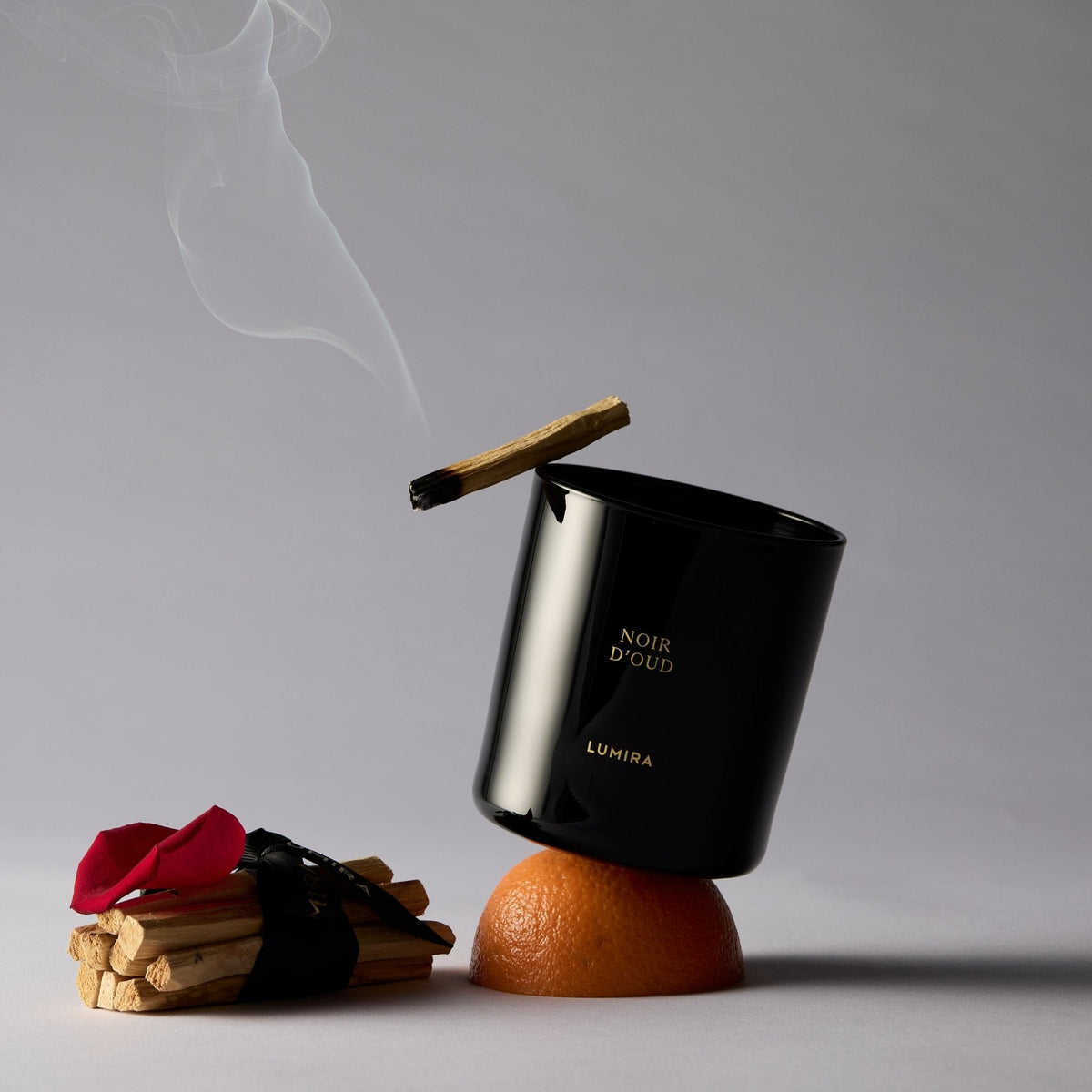 Noir D'Oud Candle by Lumira, packaging