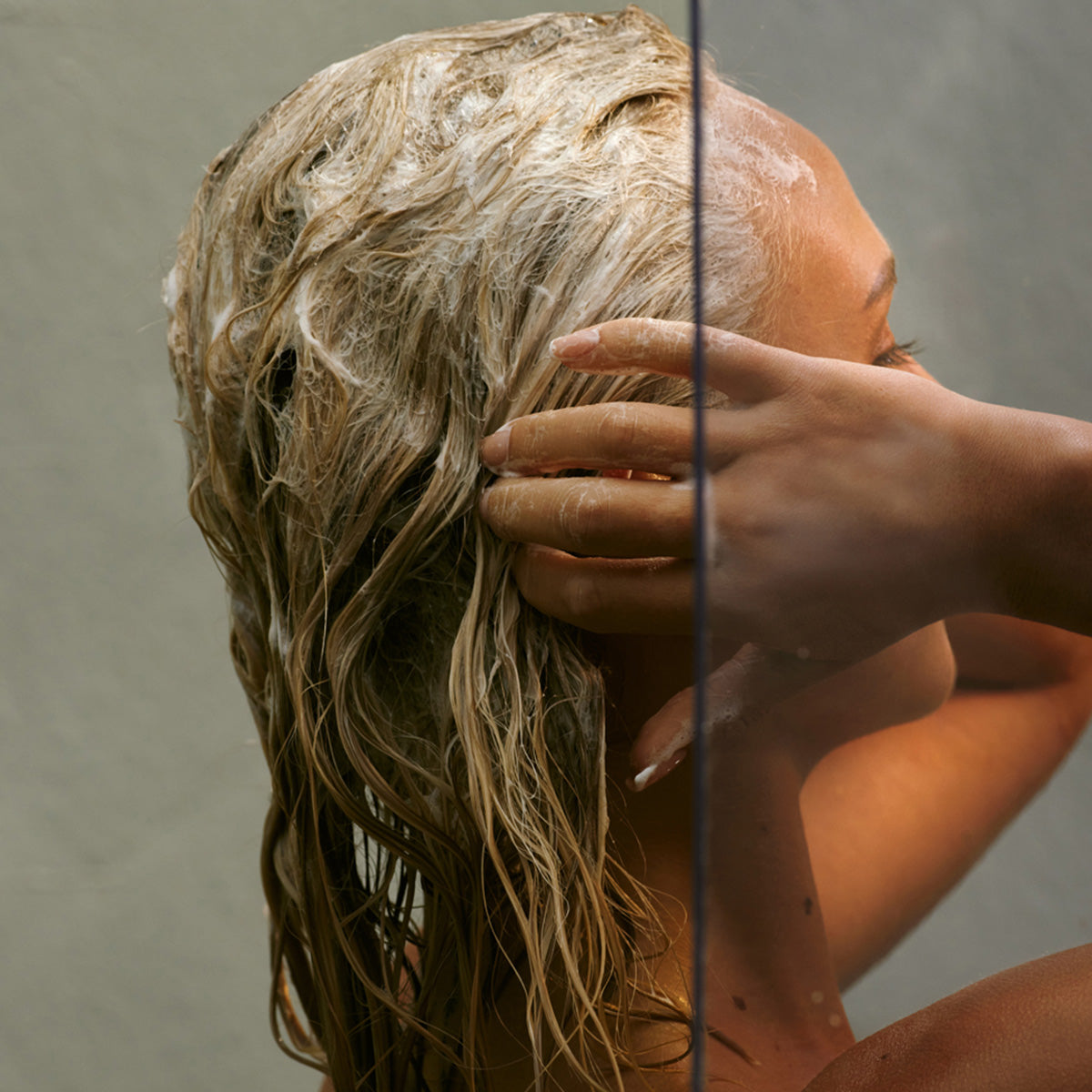 Almighty Volume Thickening Shampoo